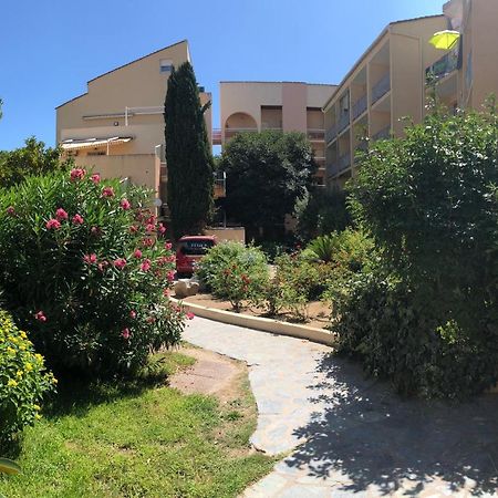Duplex Renove Les Pieds Dans L'Eau Apartment Calvi  Ngoại thất bức ảnh